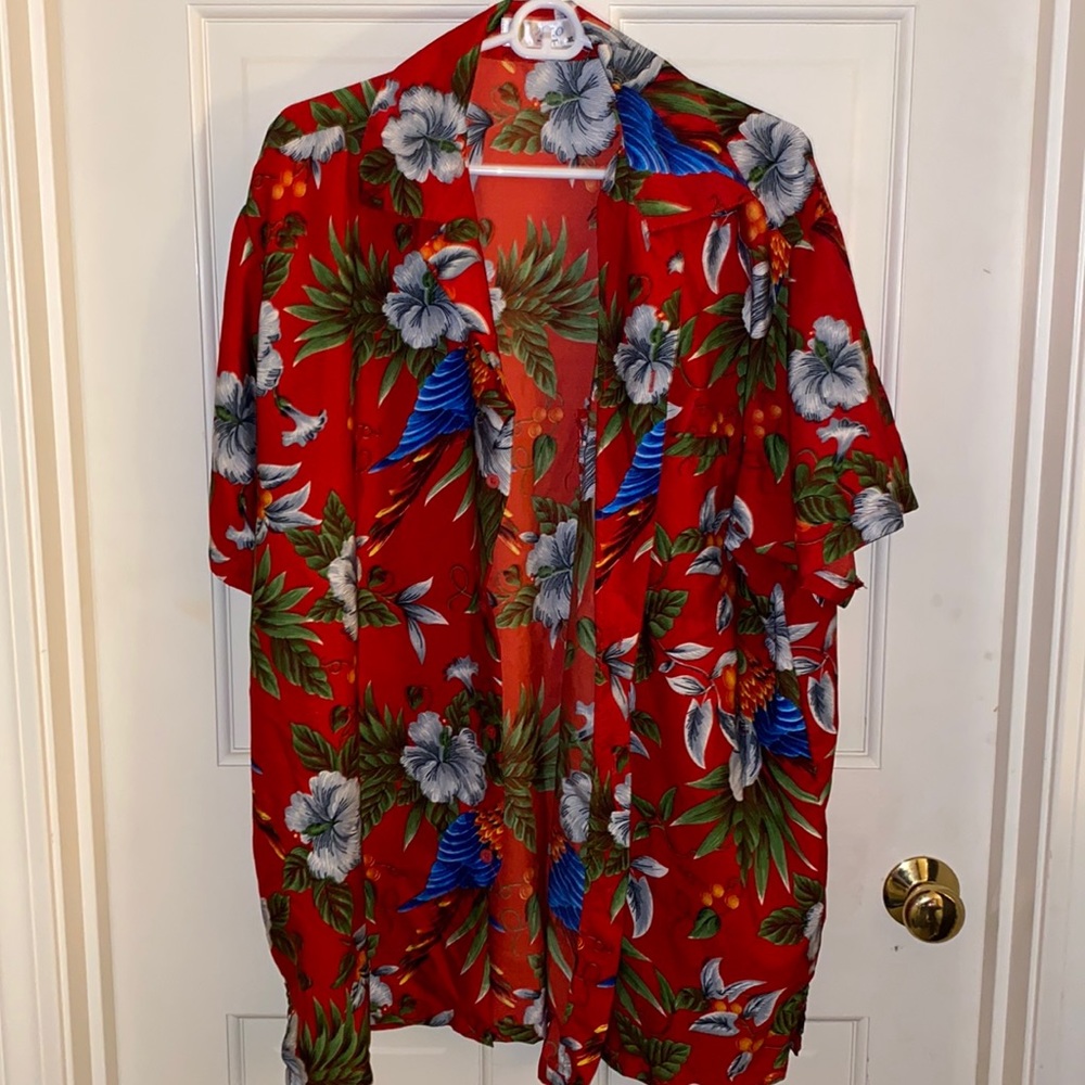 Hawaiian shirt